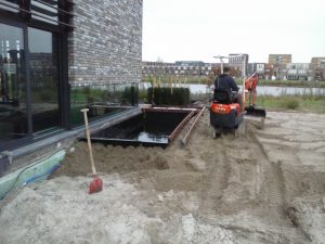 Op IJburg in Amsterdam hebben we een koivijver aangelegd.